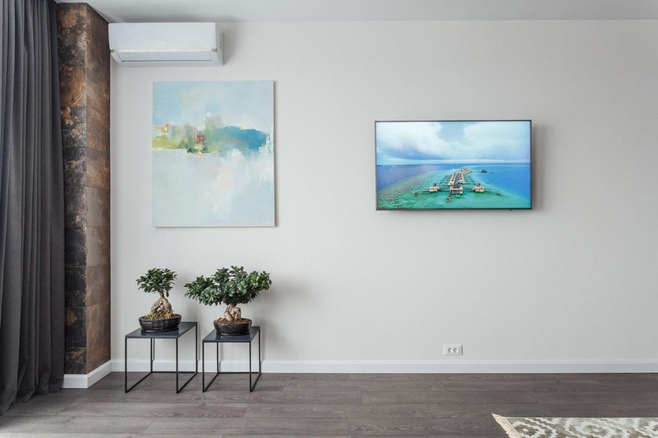 Odesa Pearl Apartments Exterior photo