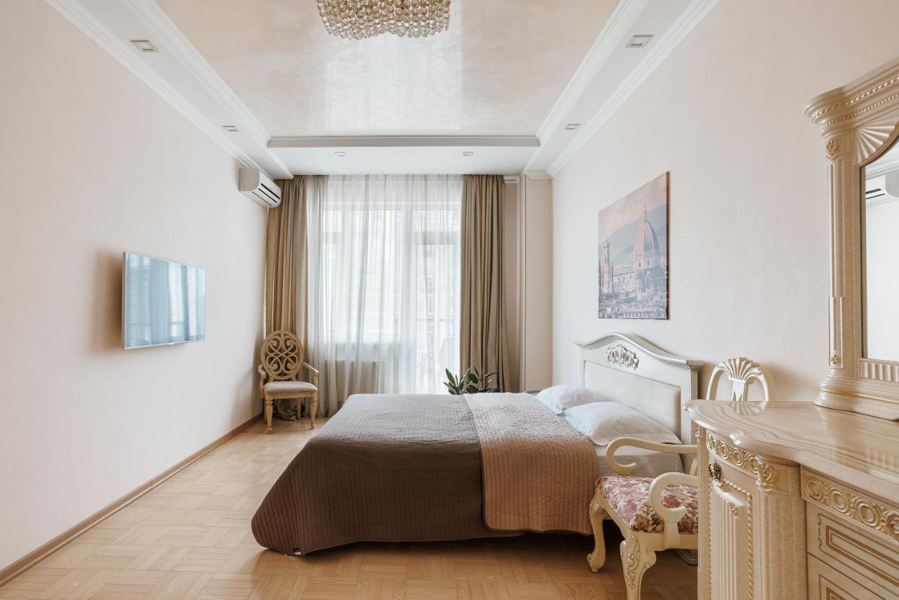 Odesa Pearl Apartments Exterior photo