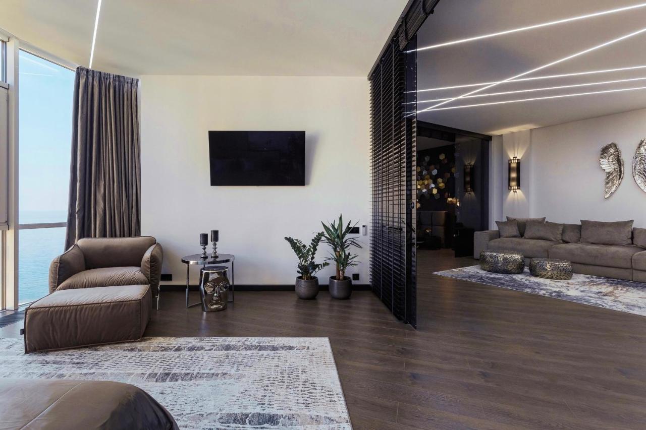 Odesa Pearl Apartments Exterior photo